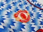 Retro Manchester United 1990/92 Away Long Sleeves - Image 6