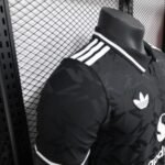 Player version Manchester United 24/25 Black  S-XXL - Image 3