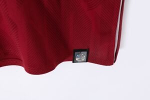 Retro LVP 2018-19 Home - Image 11