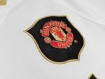 Retro Manchester United 2006/07 Away - Image 4