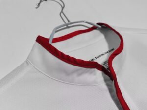 Retro Manchester United 2012/13 Away - Image 8