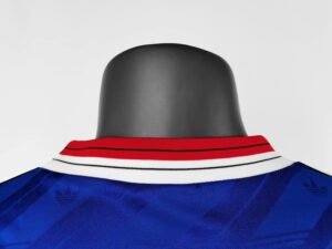 Retro Manchester United 86-88 Third - Image 8