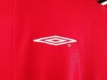 Retro Manchester United 2000/01 Home - Image 5