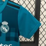 Kids  Real Madrid 17/18 Third - Image 5