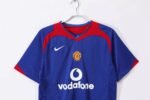 Retro Manchester United 2005/06 Away - Image 3