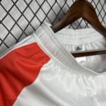 Manchester United 24/25 Home Shorts - Image 5