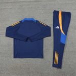 2425 juventus Training suit - Image 10