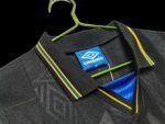 Retro Manchester United 93/94 Away Long Sleeves - Image 6