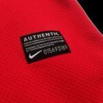 Retro Manchester United 2010/11 Home Long Sleeves - Image 6