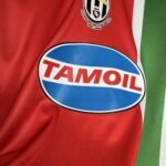 Retro  Juventus 2005/06 Away - Image 3