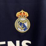 Retro Real Madrid 2004/05 Away S-XXL - Image 8