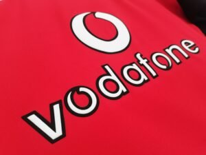 Retro  Manchester United 2002/04 Home Red - Image 4