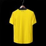 Retro Real Madrid 2011/12 Goalkeeper Yellow - Image 3