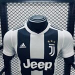 Player Version  Juventus 18/19 Home - Image 7