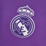 Retro  Real Madrid 2016/17 Away Purple Long Sleeves - Image 3