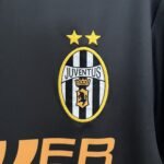 Retro  Juventus 2001/02 Away Black - Image 3
