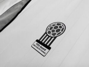 Retro  Real Madrid 06/07 Home White Long Sleeves - Image 9