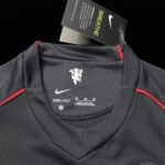 Kids Retro Manchester United 2007/08 Away Black - Image 6