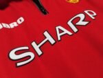 Retro  Manchester United 1998/99 Home Long Sleeves Red - Image 9
