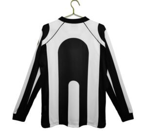 Retro  Juventus 1997/98 Home Long Sleeves - Image 2