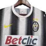 Retro Juventus 2011/12 Home - Image 3