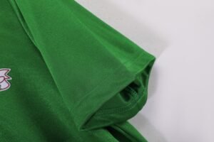 Retro LVP  92/93 Away Green - Image 8