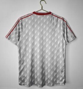 Retro 1989-91 LVP Away - Image 2