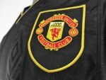 Retro Manchester United 93/94 Away - Image 4