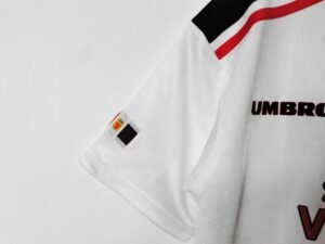 Retro Manchester United 97/99 Away -Branco - Image 4