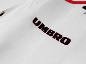 Retro Manchester United 97/99 Away -Branco - Image 5