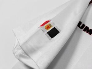 Retro Manchester United 97/99 Away -Branco - Image 11