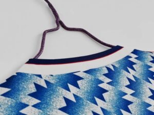 Retro Manchester United 1990/92 Away - Image 8