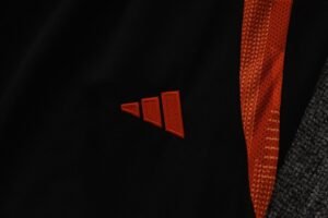 SC Internacional Full zipper training suit A876 - Image 8