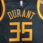 Season 18 Warriors No.35 Durant - Image 4