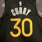 Season 23 Warriors City Edition No.30 Curry - Image 6