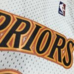 MN Heat Pressed Retro : SW Warriors 09/10 White No.30 Curry - Image 6
