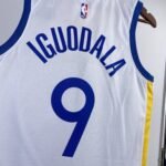 23 Season Warriors V-neck White No.9 Iguodala - Image 4