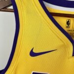Lakers V-neck Yellow No.77 Dončić - Image 4