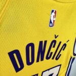 Lakers V-neck Yellow No.77 Dončić - Image 5