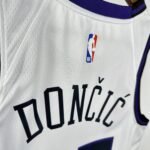 23 Season Lakers City Edition No.77 Dončić - Image 9