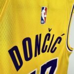 23 Season Lakers Yellow No. 77 Dončić - Image 5