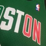 MN Heat Pressed Vintage : Boston Celtics No.5 Garnet - Image 6