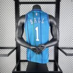 24 Season Hornets Blue Edition No.1 Ball - Image 4