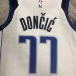 23 Season Mavericks White No. 77 Dončić - Image 6