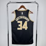 24 Season  Glory Edition Milwaukee Bucks No.34 - Image 2