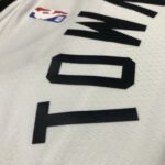 23 SEASON MINNESOTA TIMBERWOLVES CITY VERSION  NO.32 TOWNS - Image 7