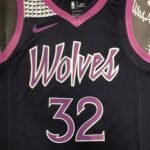 MINNESOTA TIMBERWOLVES PURPLE/ BLACK  NO.32 TOWNS - Image 3