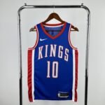 25 SEASON SACRAMENTO KINGS CITY  #10 DerROZAN