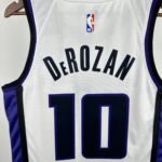 24 SEASON SACRAMENTO KINGS Home  #10 DeROZAN - Image 5