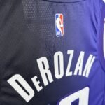24 SEASON SACRAMENTO KINGS FLYER  #10 DeROZAN - Image 5